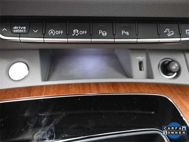 2022 Audi Q5 45 S line Prestige Premium photo 3