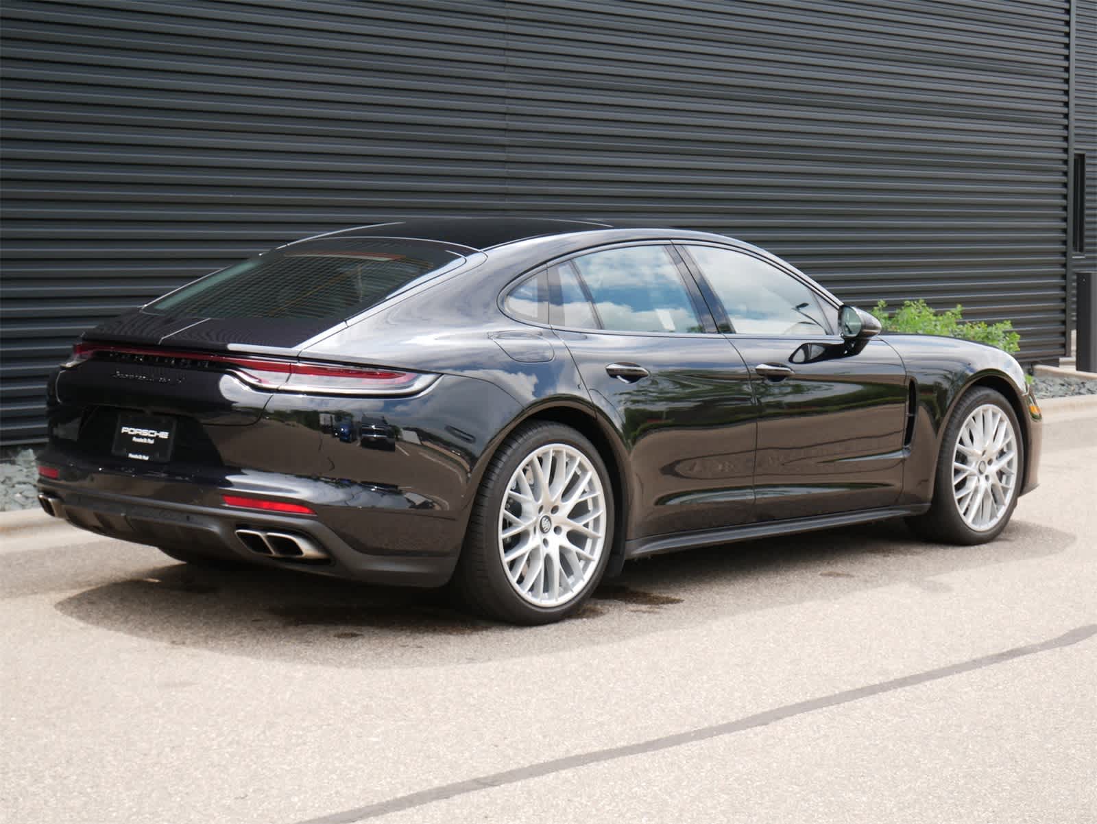 2021 Porsche Panamera Turbo S photo 22
