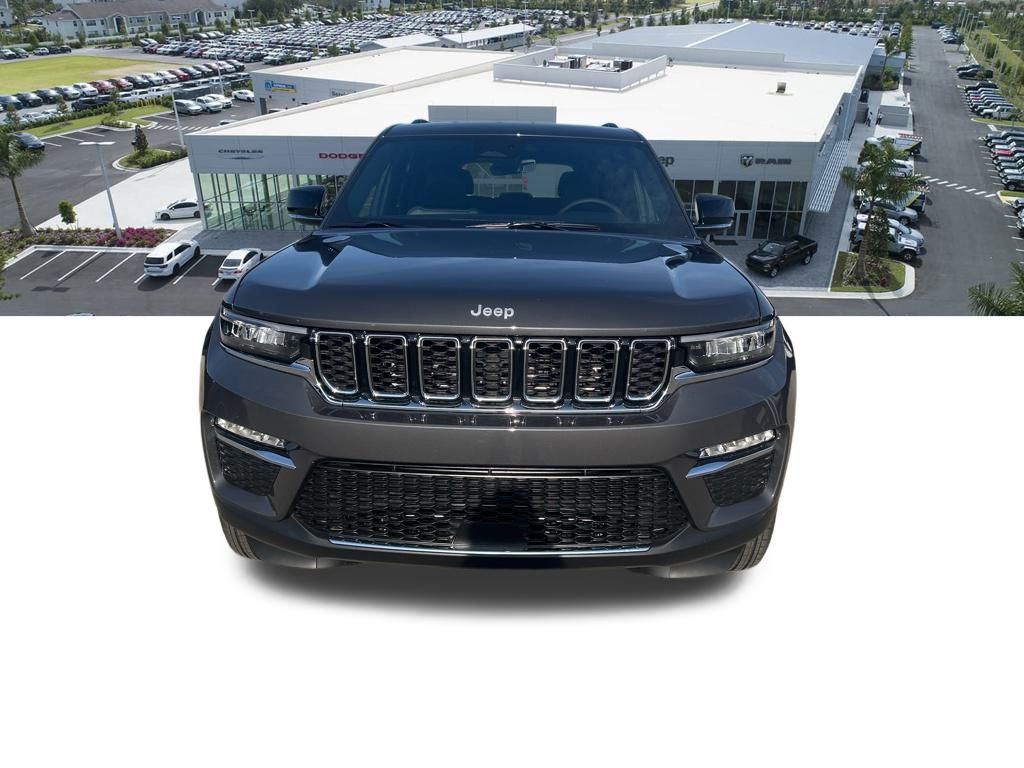 2025 Jeep Grand Cherokee Limited photo 2