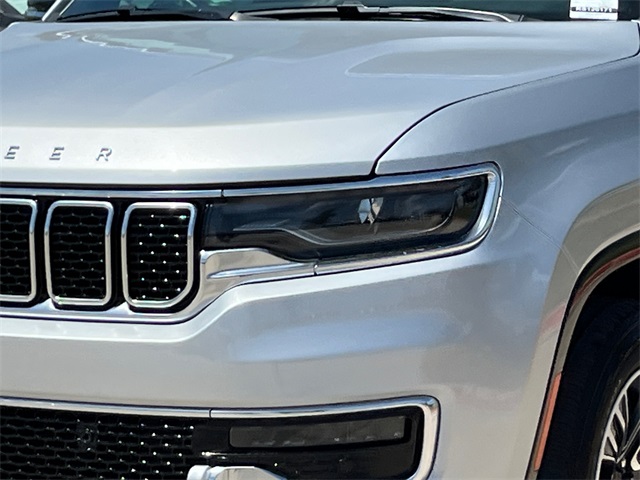 2024 Jeep Wagoneer Series II photo 4