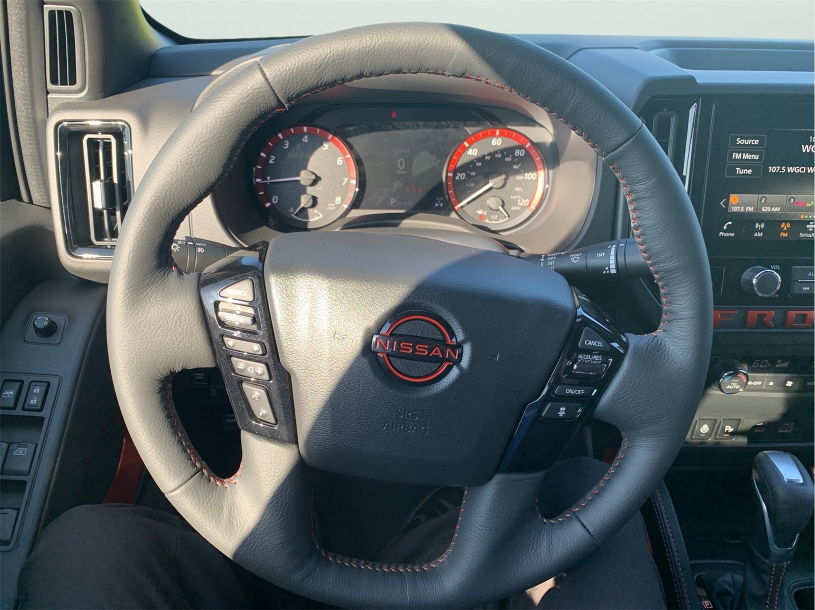 2026 Nissan Frontier Crew Cab PRO-4X photo 12