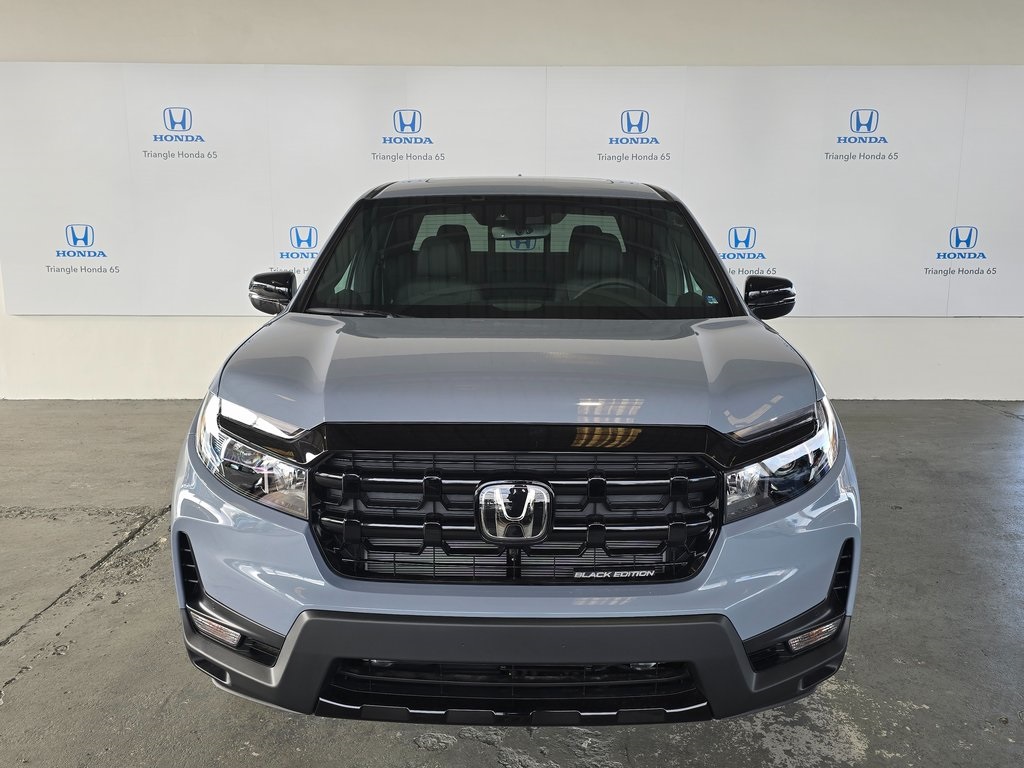 2025 Honda Ridgeline Black Edition photo 2