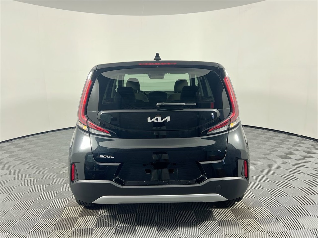 2025 Kia Soul LX S photo 3