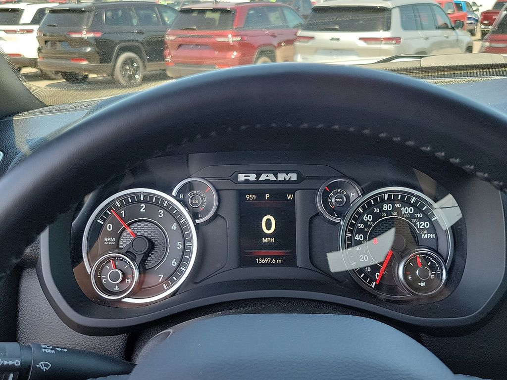 2024 Ram 2500 Big Horn photo 18