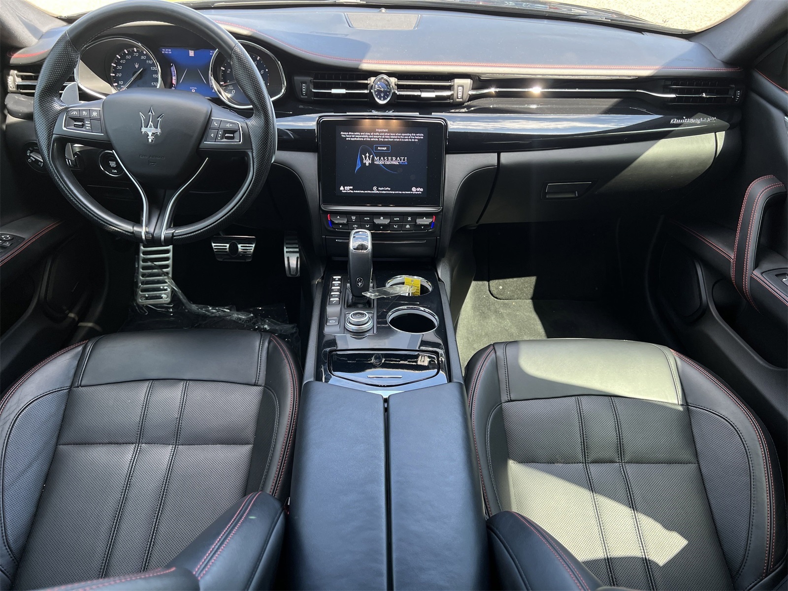 2020 Maserati Quattroporte GranSport photo 2