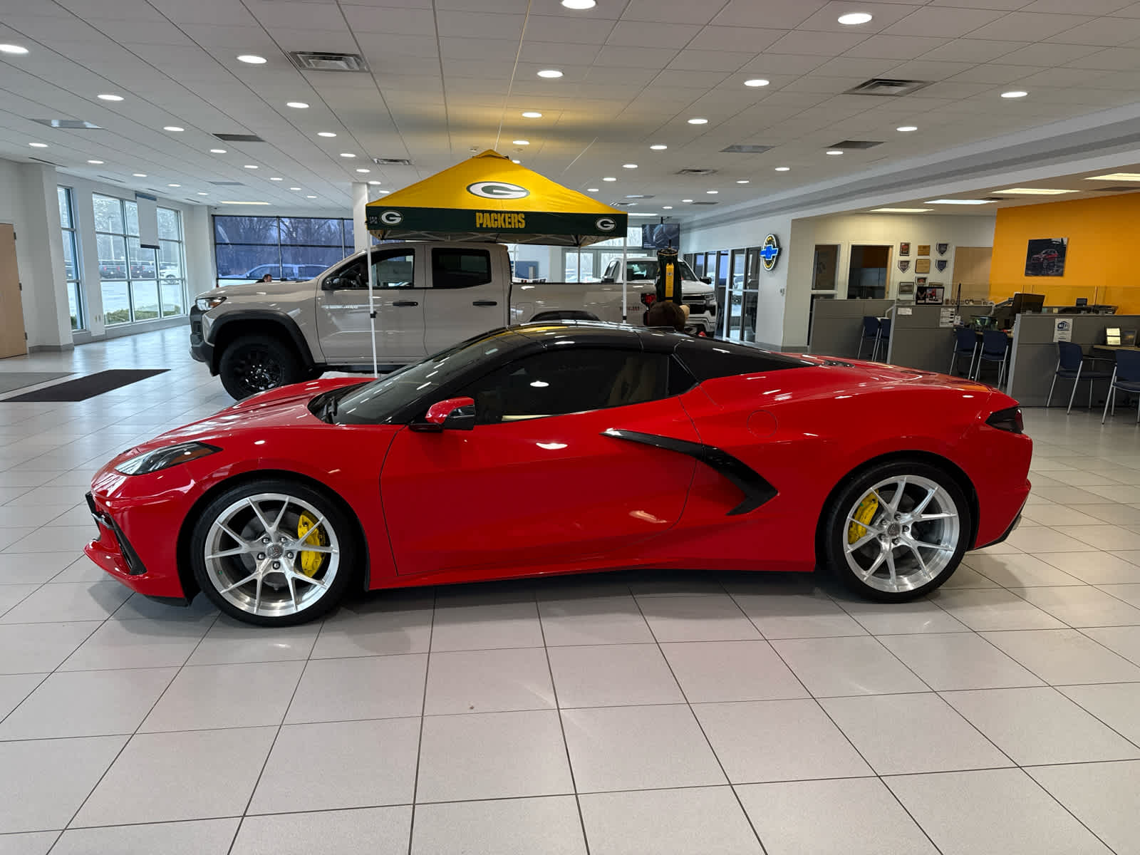 2023 Chevrolet Corvette Stingray 2LT photo 4