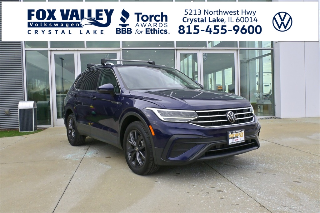 2022 Volkswagen Tiguan SE's photo