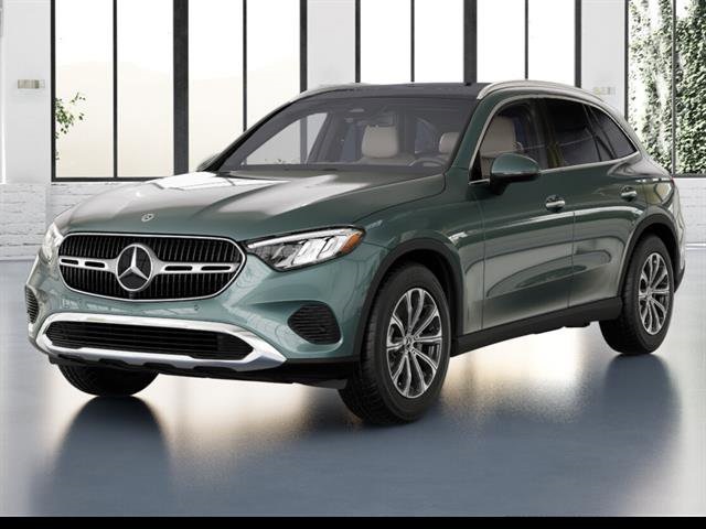2026 Mercedes-Benz GLC Base's photo