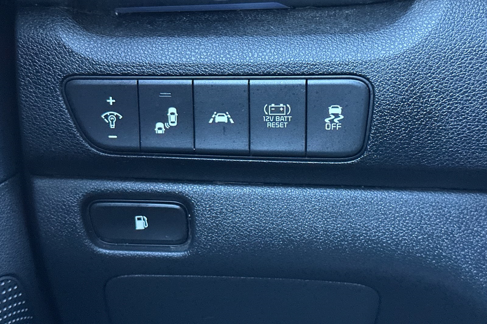 2022 Kia Niro EX Premium photo 32