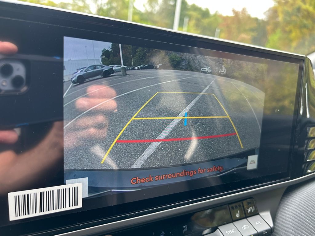 2026 Toyota Camry SE photo 20