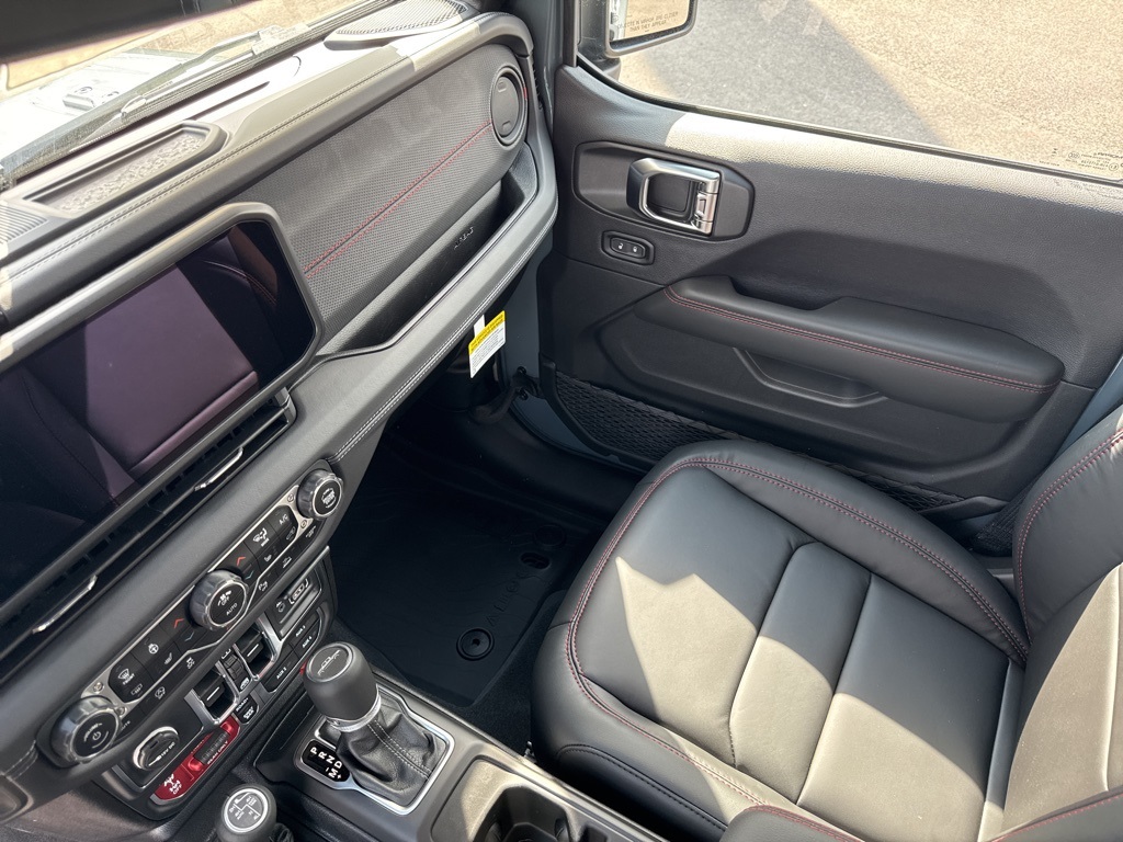 2025 Jeep Gladiator Rubicon photo 34