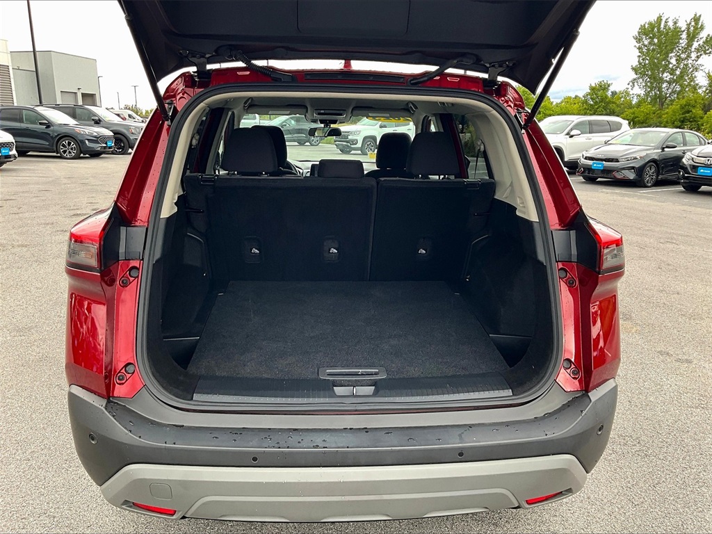 2023 Nissan Rogue SV photo 28