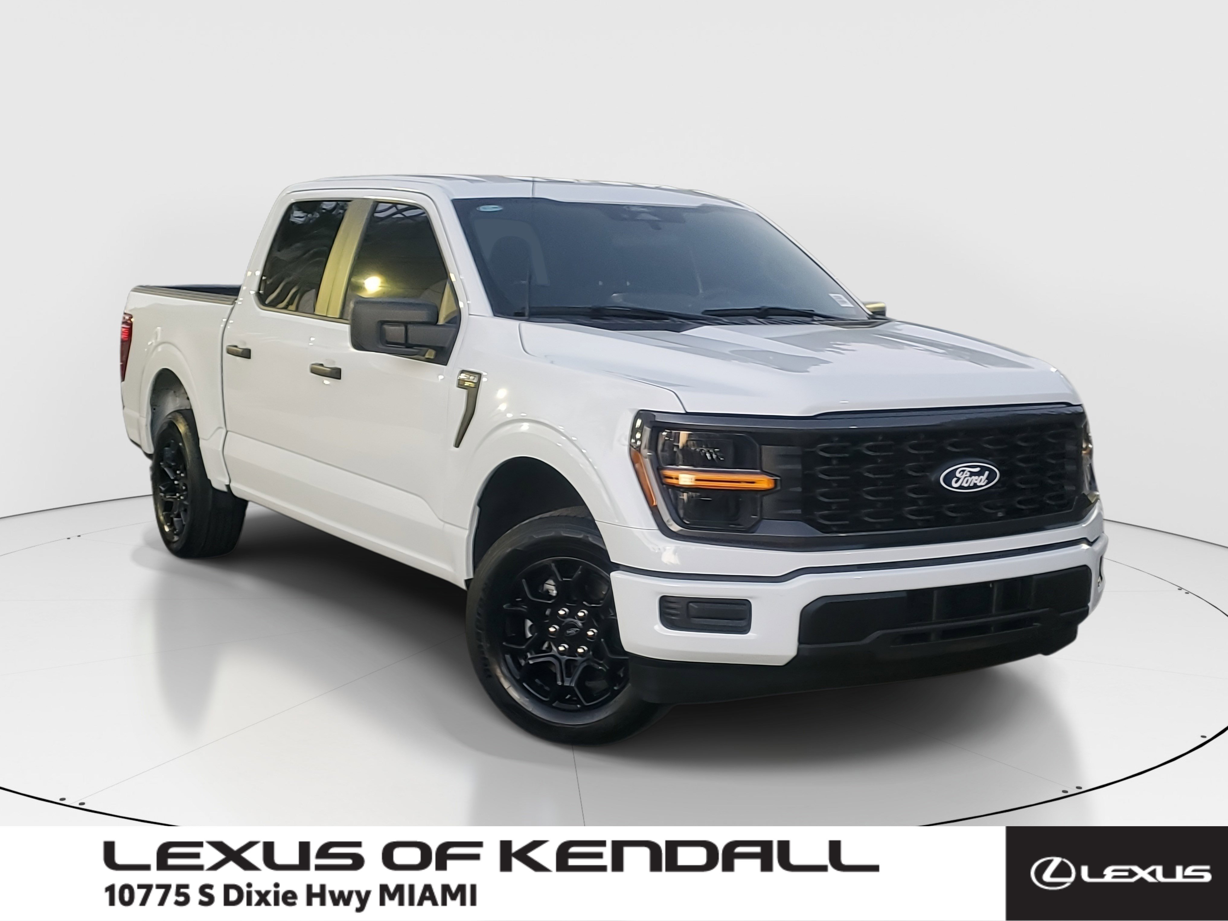 2025 Ford F-150 STX's photo