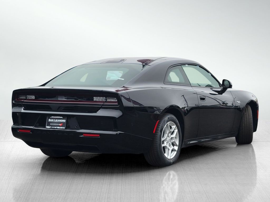 2025 Dodge Charger R/T photo 3