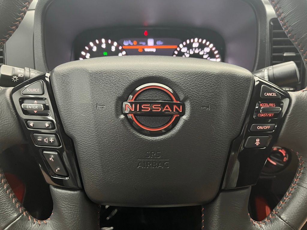 2023 Nissan Frontier PRO-4X photo 17