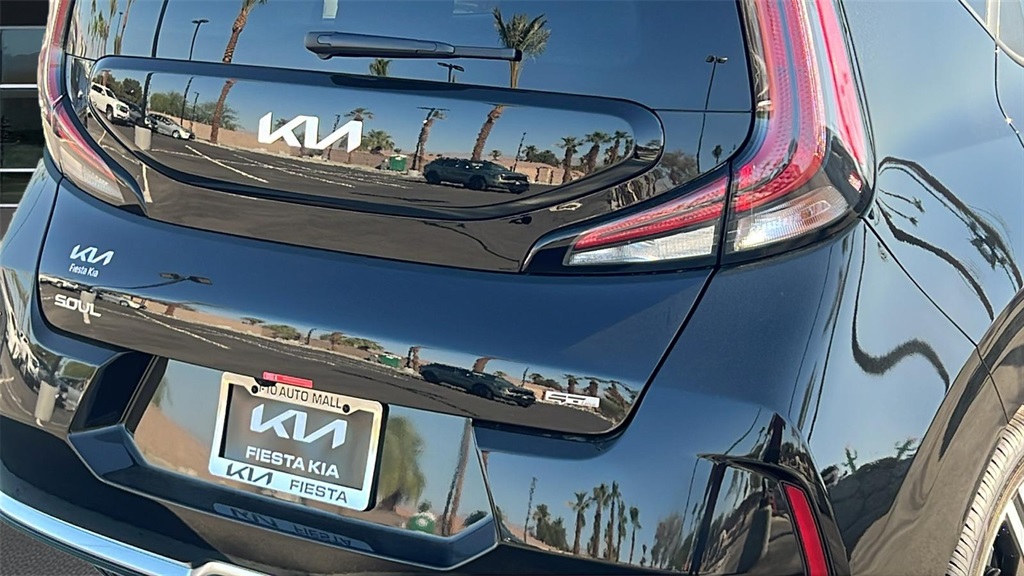 2025 Kia Soul GT-Line photo 10