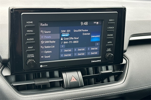 2021 Toyota RAV4 Hybrid LE photo 17