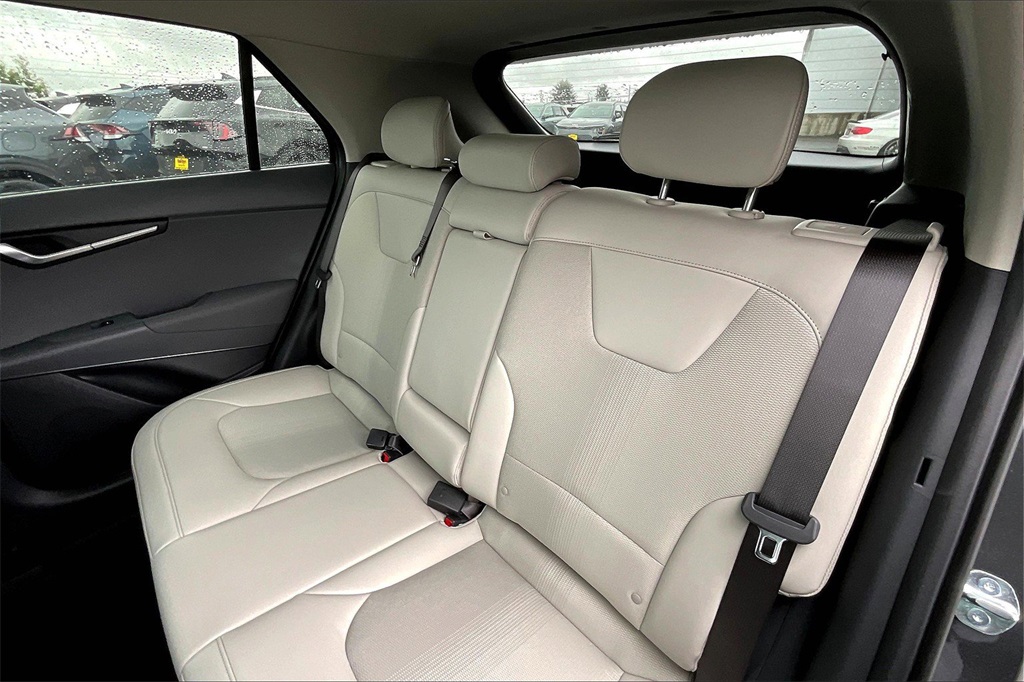 2025 Kia Niro EX photo 7