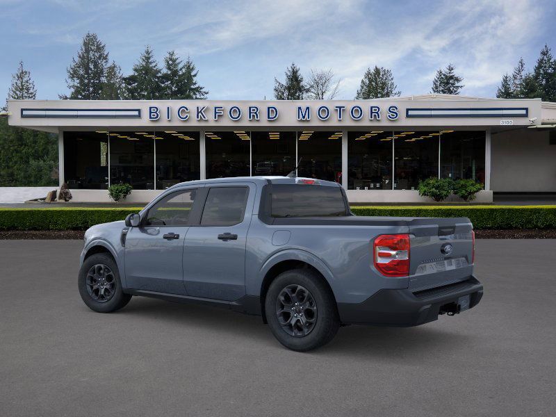 2025 Ford Maverick XLT photo 2