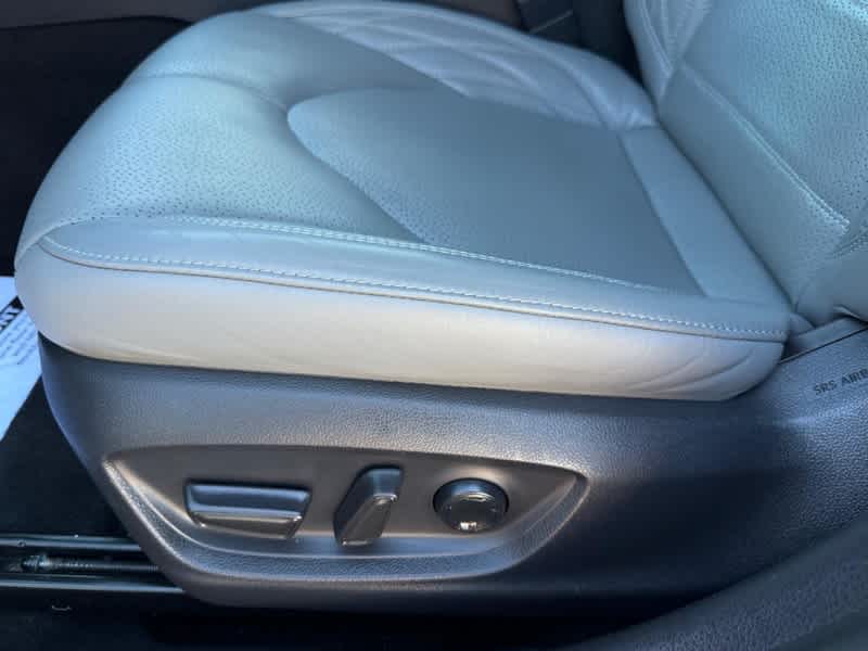 2020 Toyota Avalon Limited - Photo 27