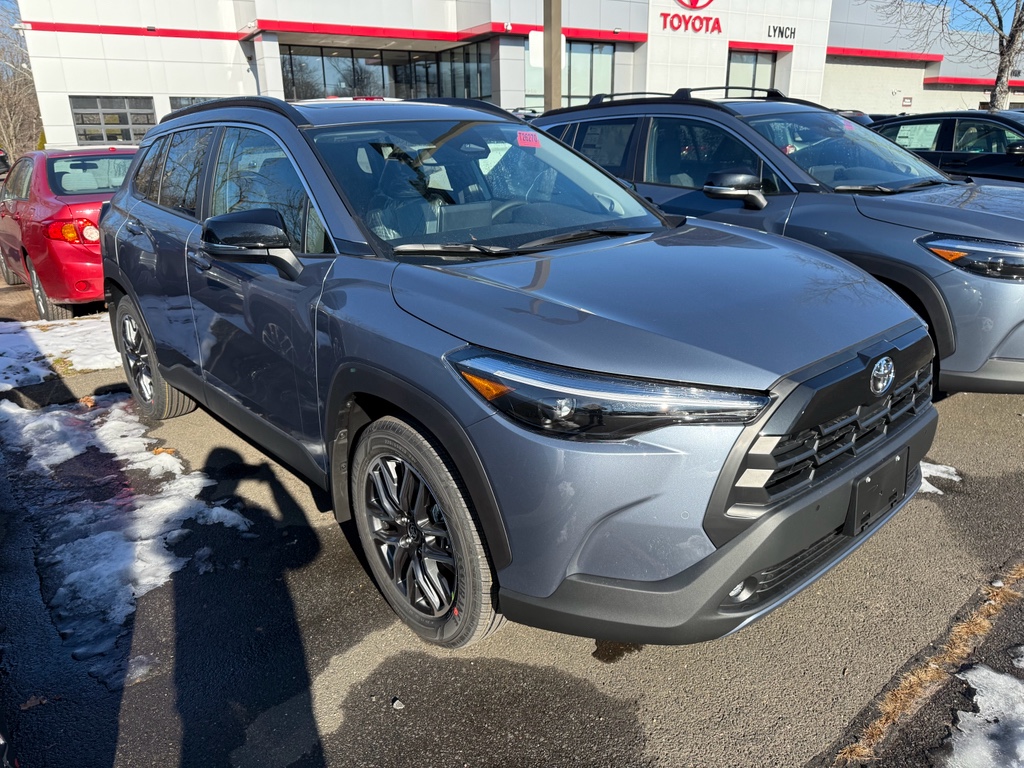 2026 Toyota Corolla Cross XLE's photo