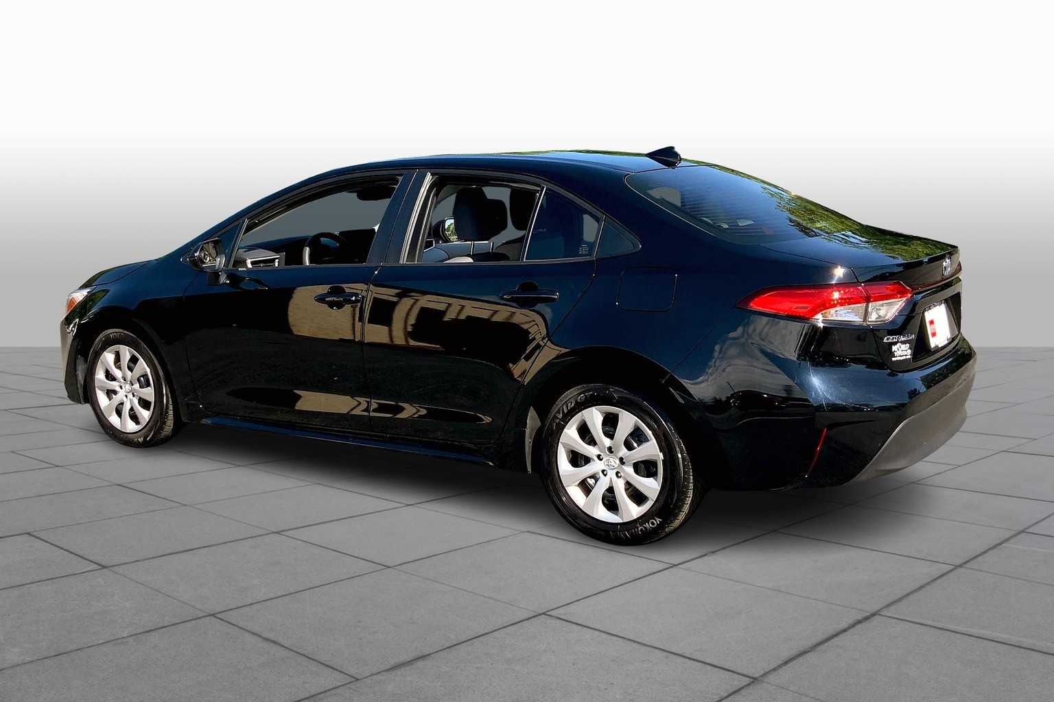 Image 10 of Certified Pre-Owned 2024 Toyota Corolla Hybrid LE