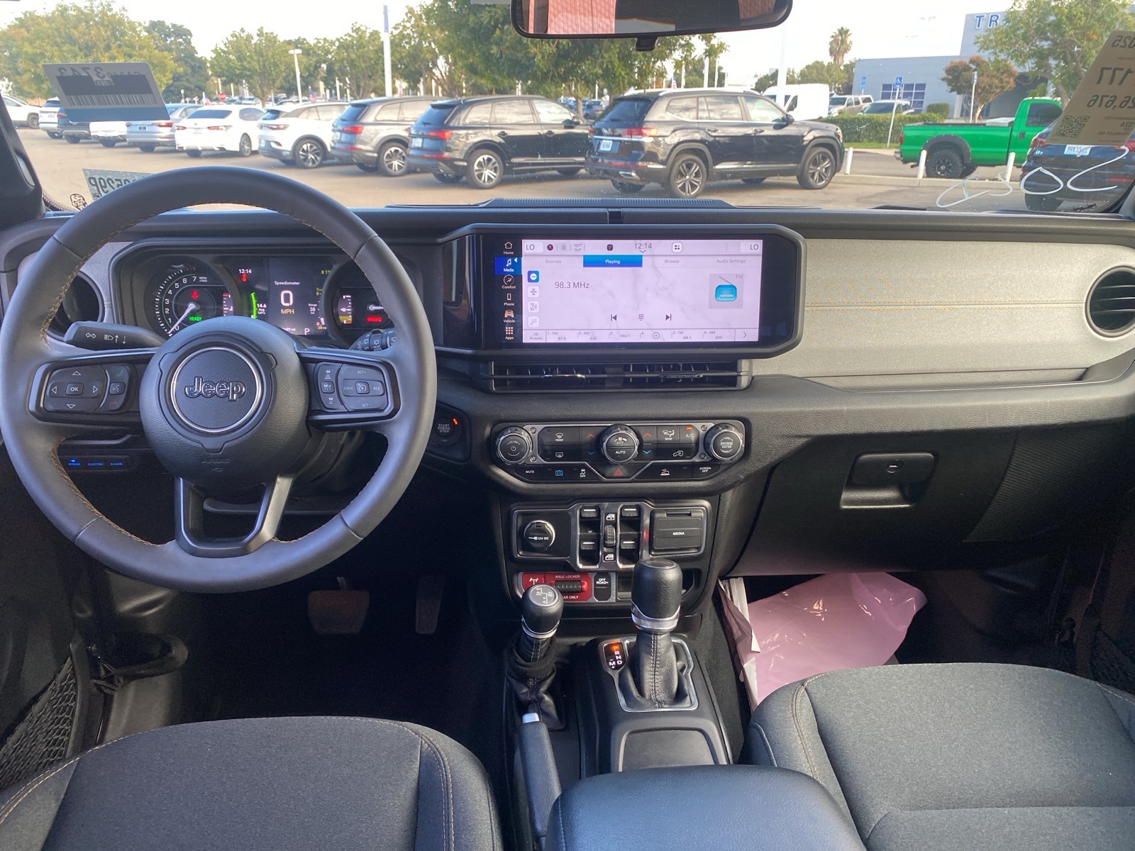 2024 Jeep Wrangler Willys 4xe photo 10