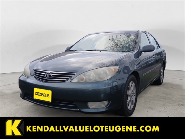2005 Toyota Camry XLE's photo