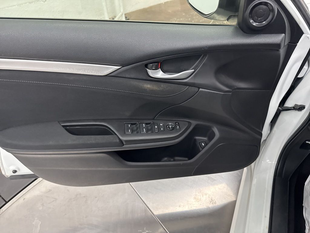 2019 Honda Civic EX photo 14