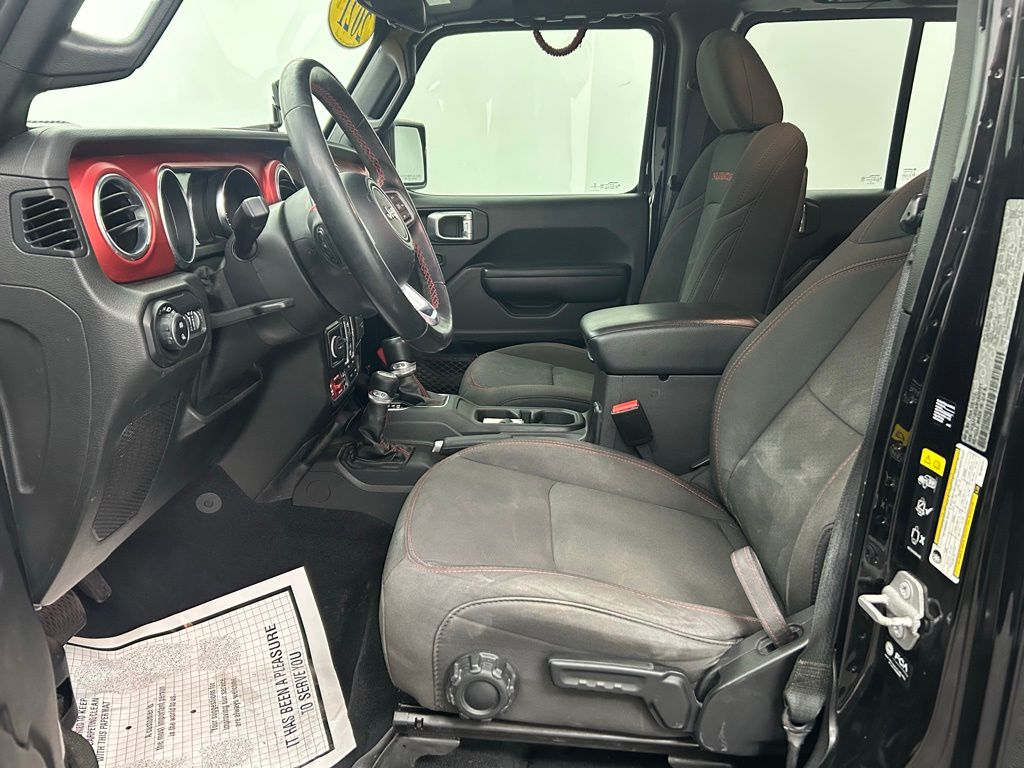 2021 Jeep Gladiator Rubicon photo 12