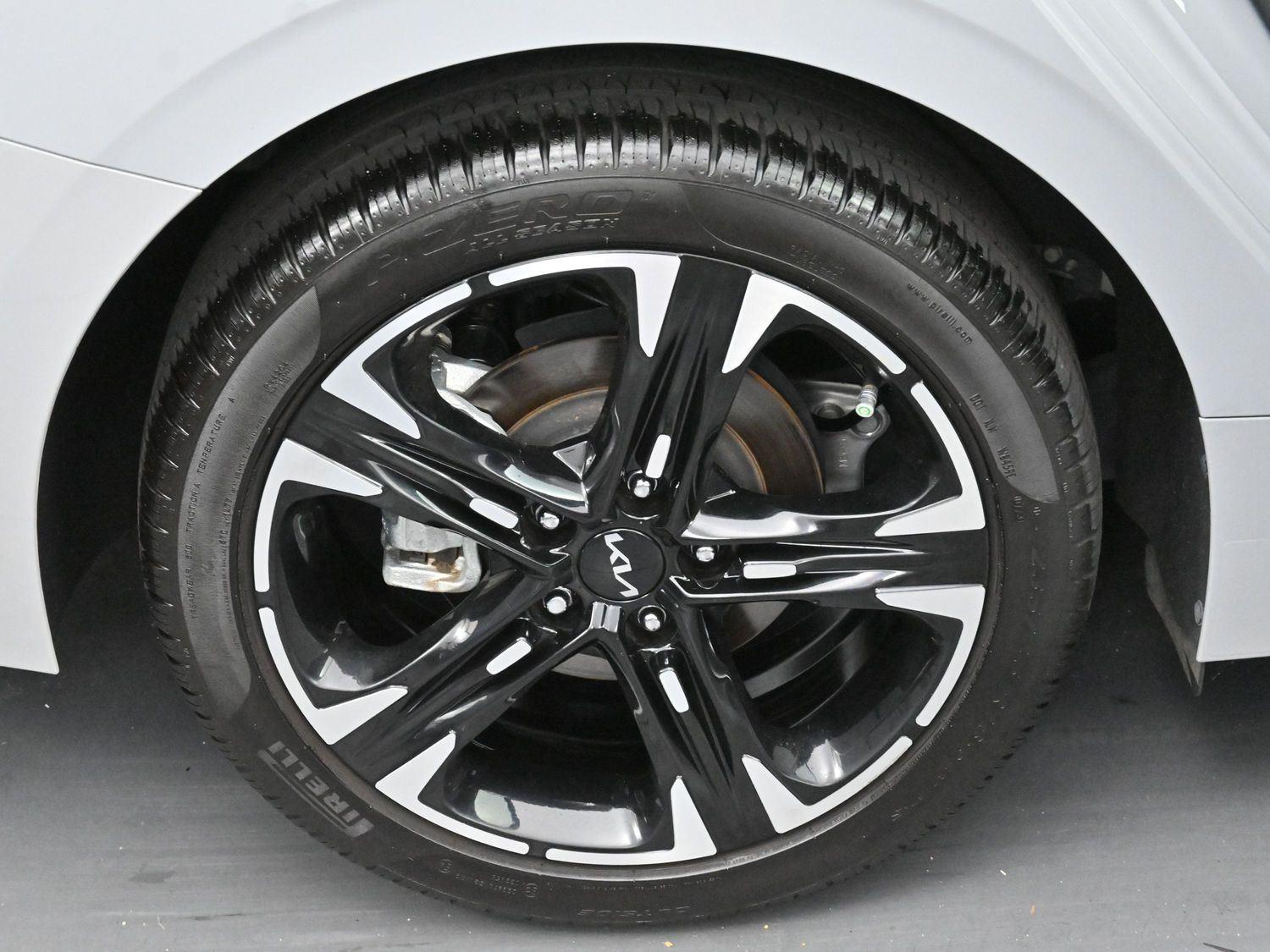 2023 Kia K5 GT-Line photo 30