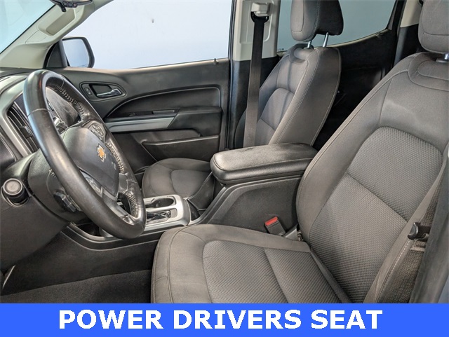 2020 Chevrolet Colorado LT photo 3