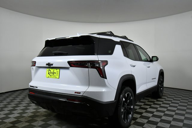 2026 Chevrolet Equinox RS photo 4