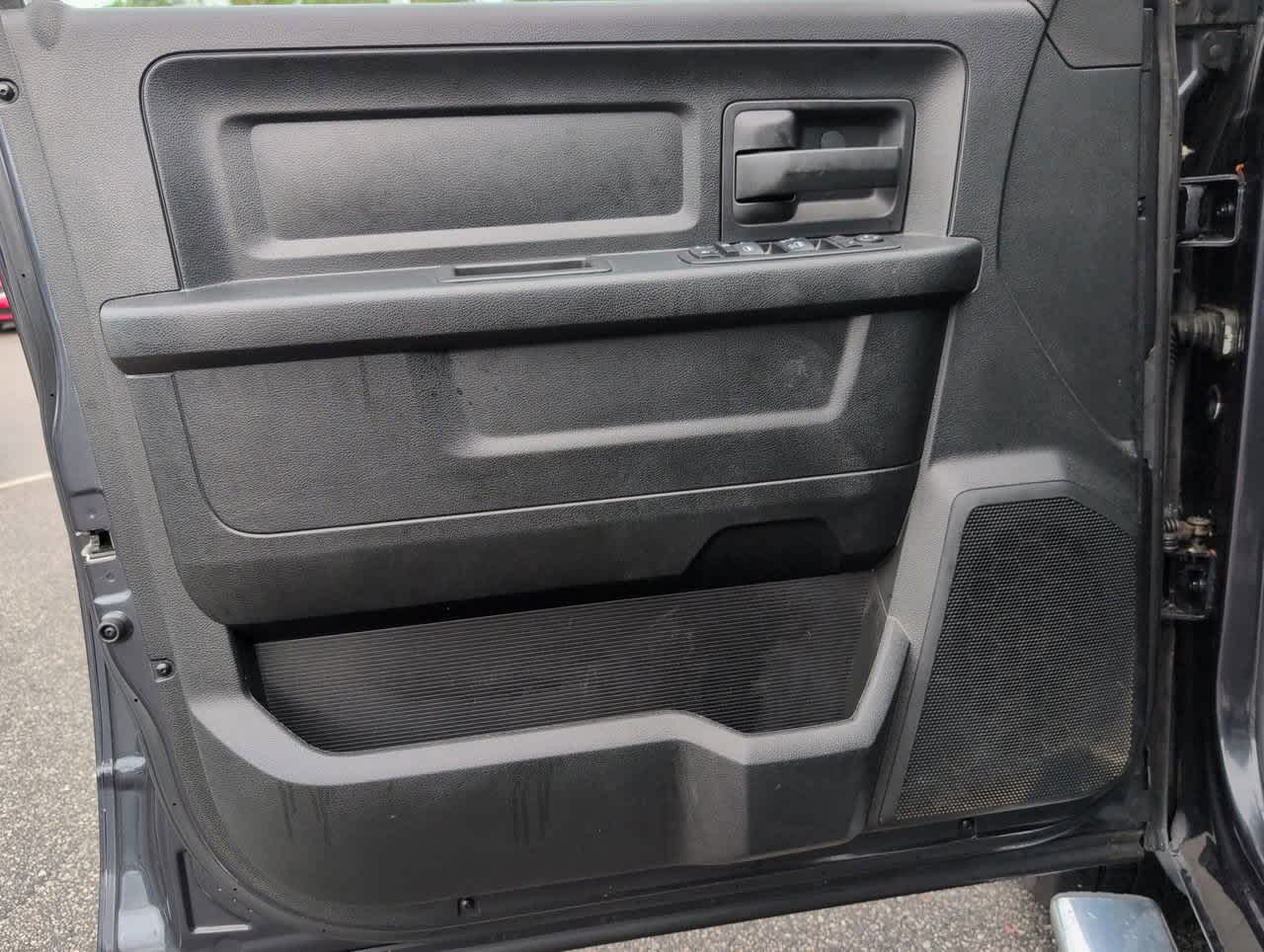 2014 Ram 1500 Express photo 18