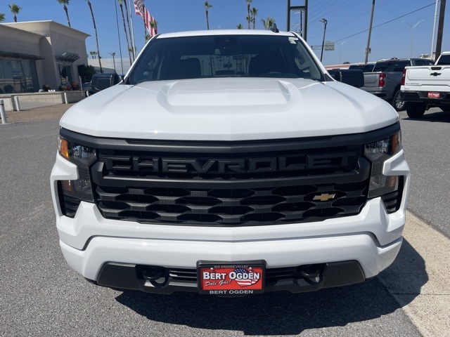 2024 Chevrolet Silverado 1500 Custom photo 2