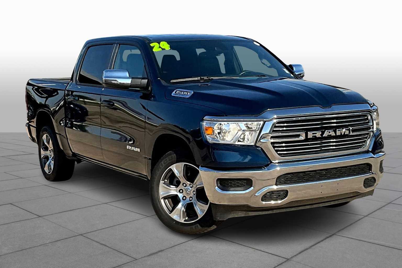 2024 Ram 1500 Laramie photo 2