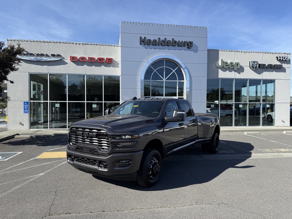 2026 RAM Ram 3500 Pickup Big Horn's photo