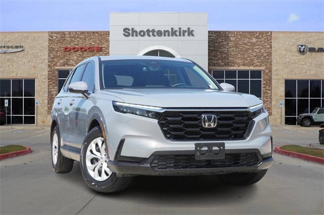 2024 Honda CR-V LX's photo