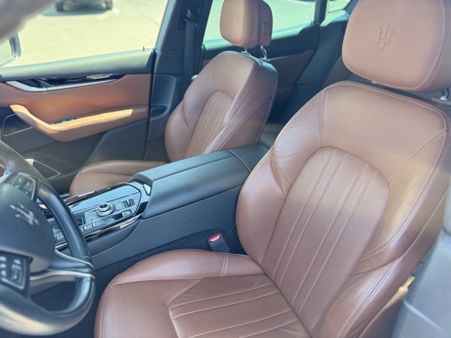 2022 Maserati Levante GT photo 9