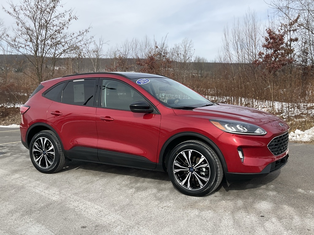 2022 Ford Escape SEL's photo
