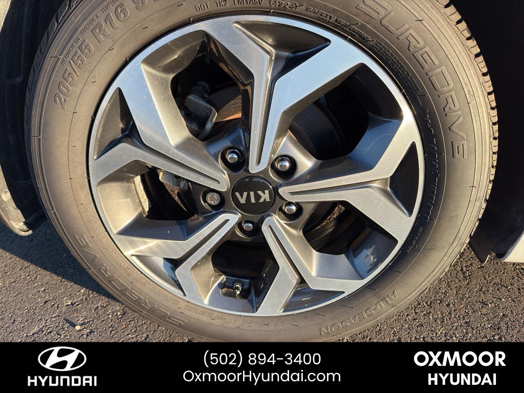 2021 Kia Forte LXS photo 4