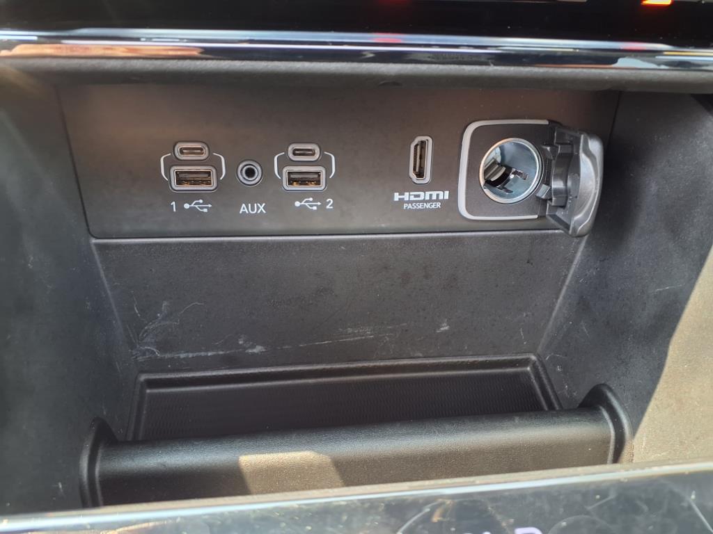 2022 Jeep Cherokee Base Limited photo 28
