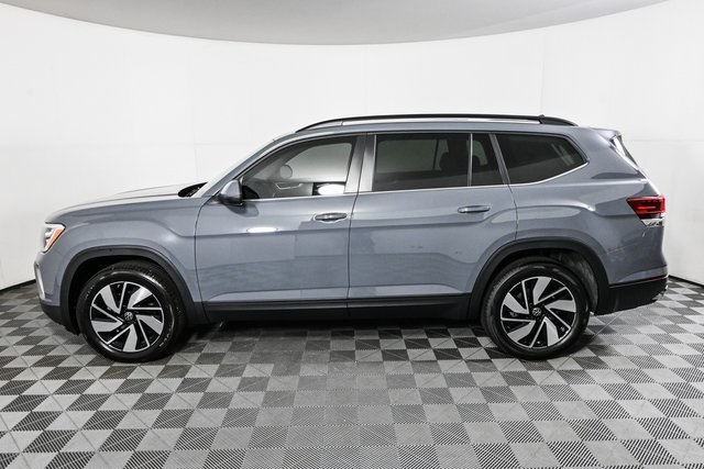2026 Volkswagen Atlas SE Technology photo 3