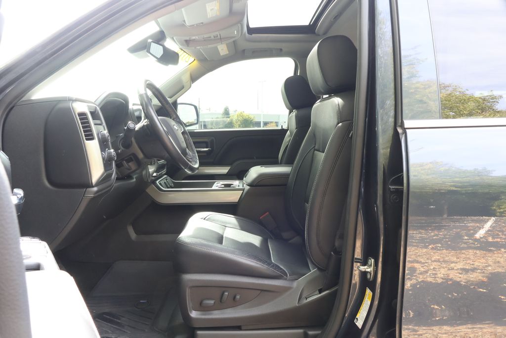 2018 Chevrolet Silverado 1500 LTZ photo 28