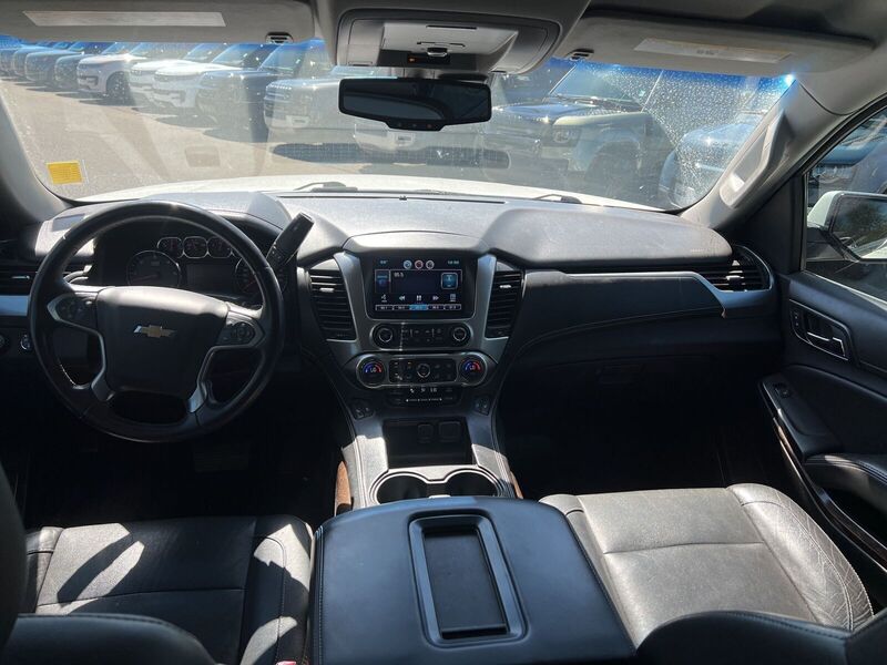 2015 Chevrolet Tahoe LT photo 9