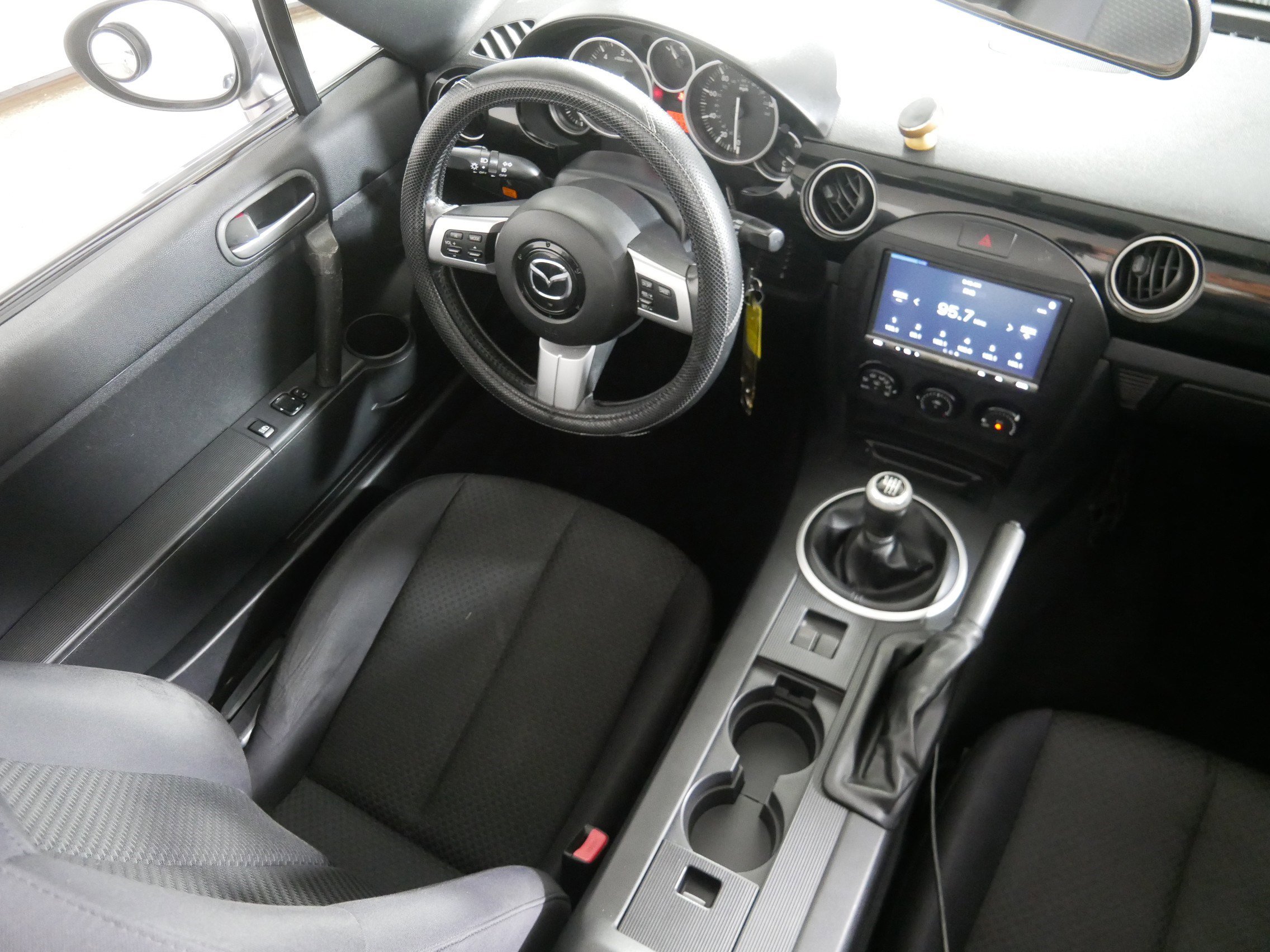 2006 Mazda MX-5 Miata Miata Sport photo 9