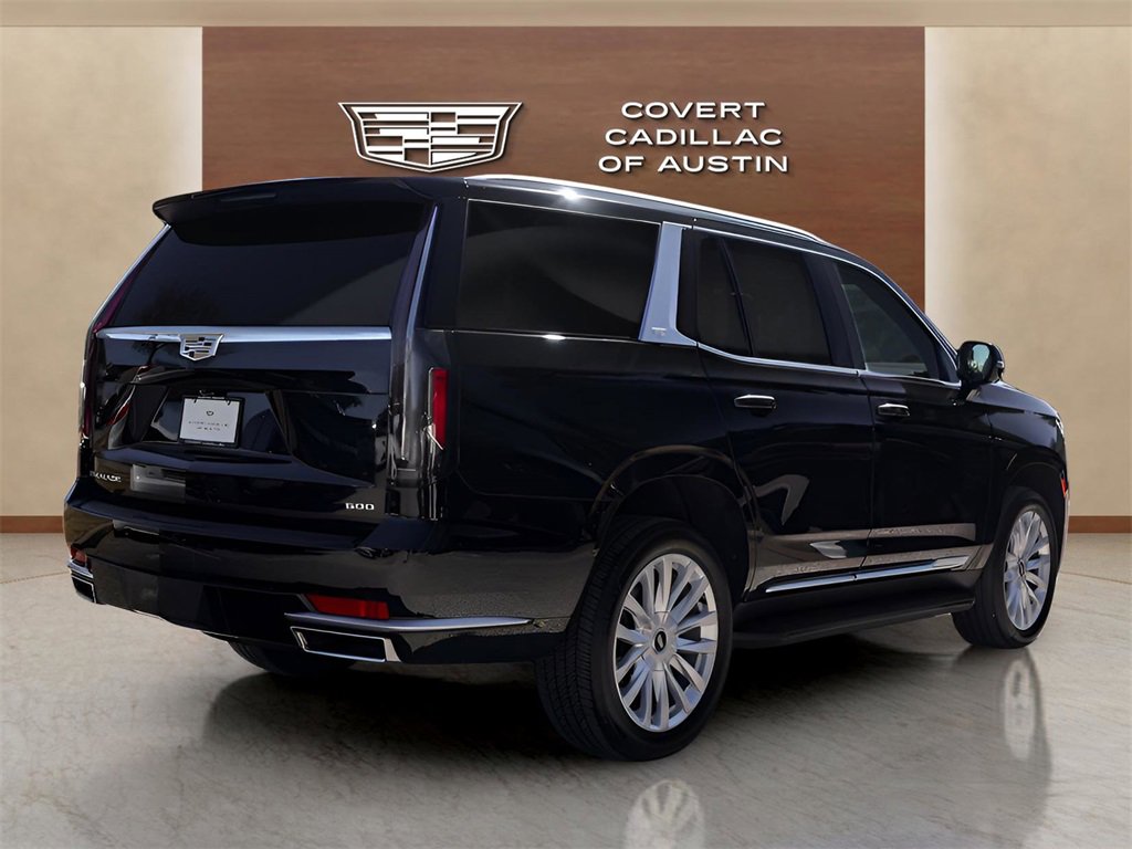 2024 Cadillac Escalade Luxury photo 3