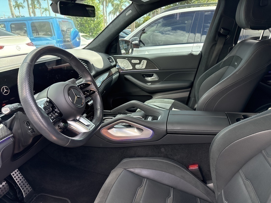 2024 Mercedes Benz GLS 63 AMG 4MATIC photo 5