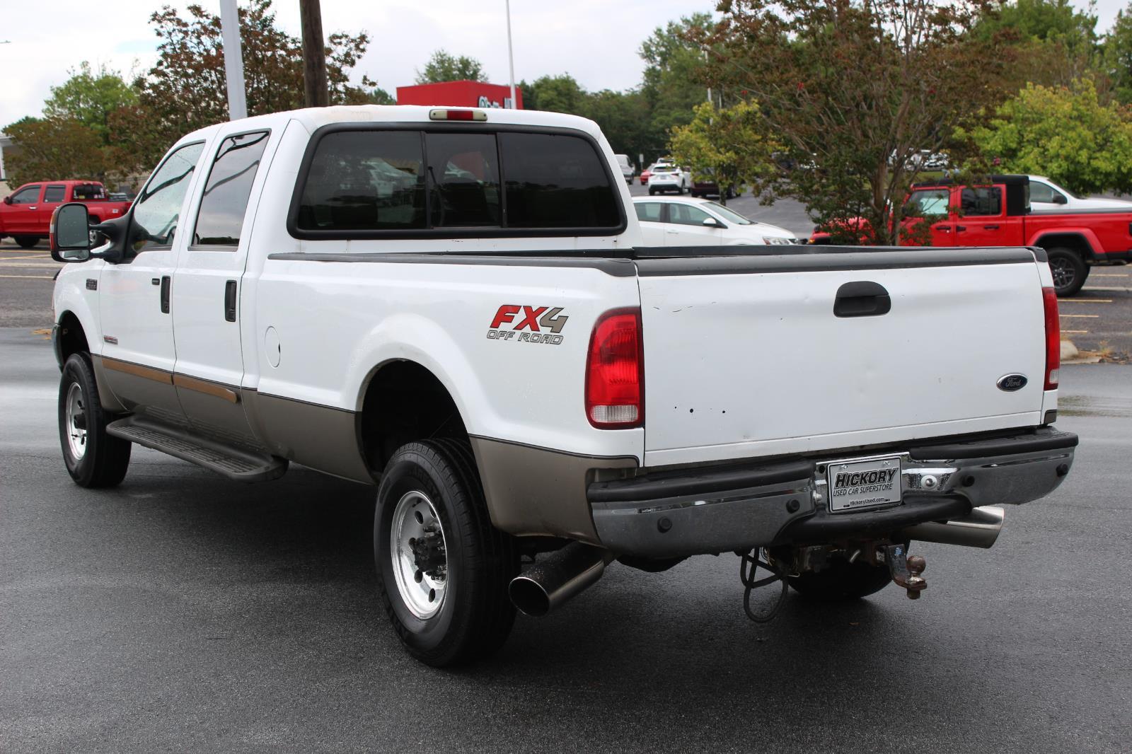 2004 Ford F-350 Lariat photo 5