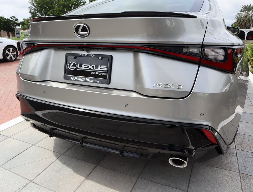 2025 Lexus IS 300 F SPORT photo 20